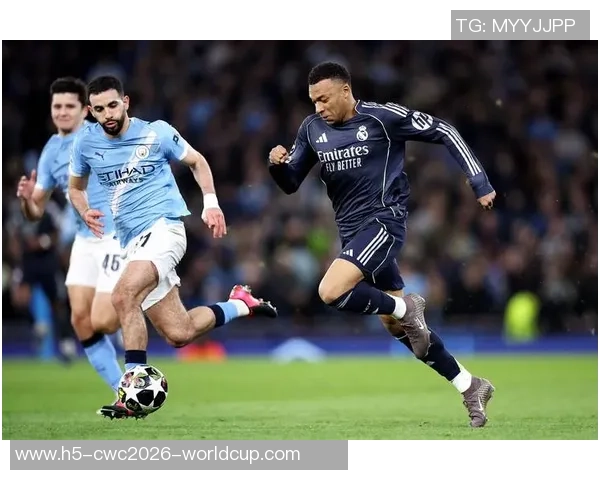 皇马足球俱乐部球员的辉煌历程与未来展望分析